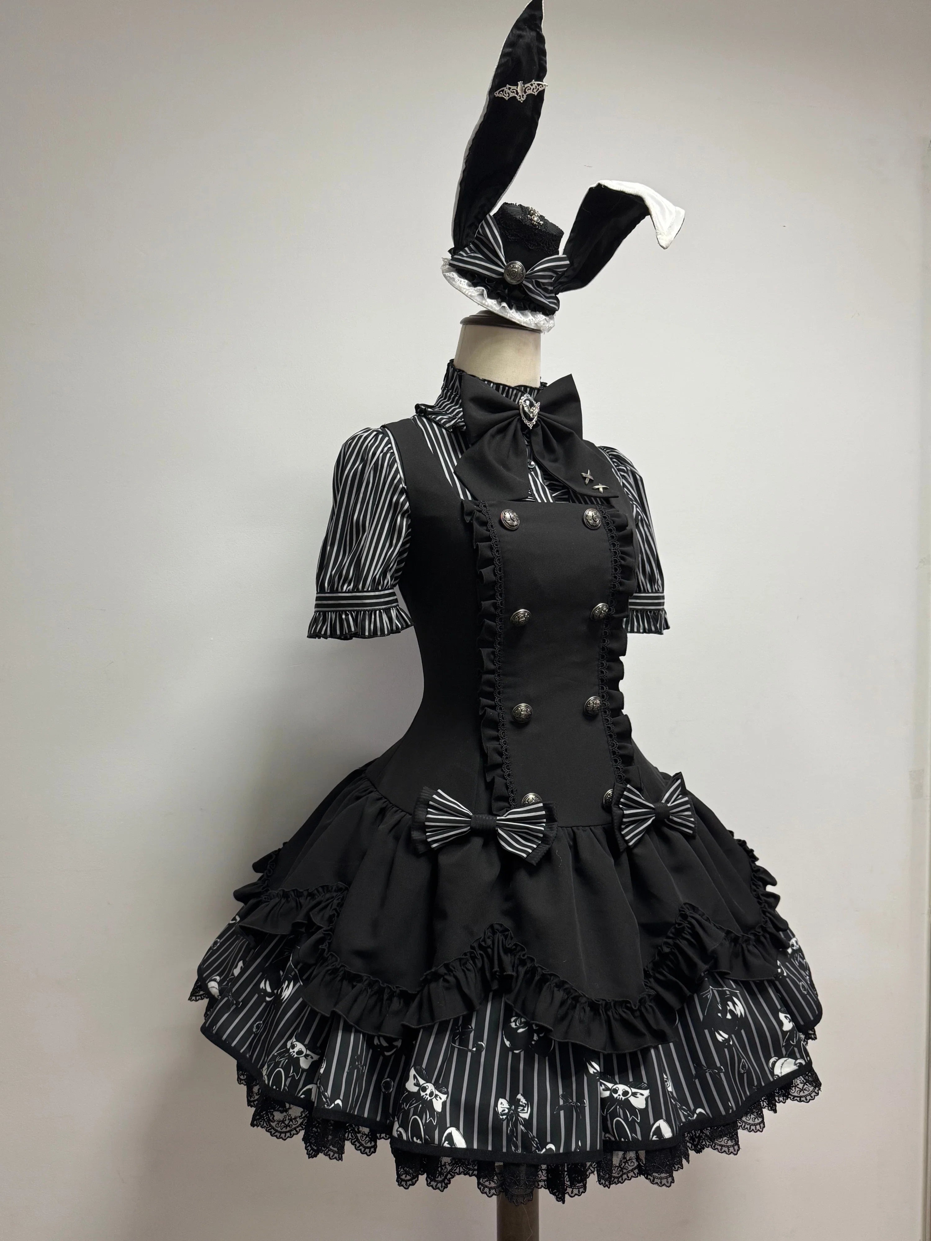 Dark Lord - Conjunto JSK Lolita gótico de rayas con estampado de calaveras - Negro, Blanco