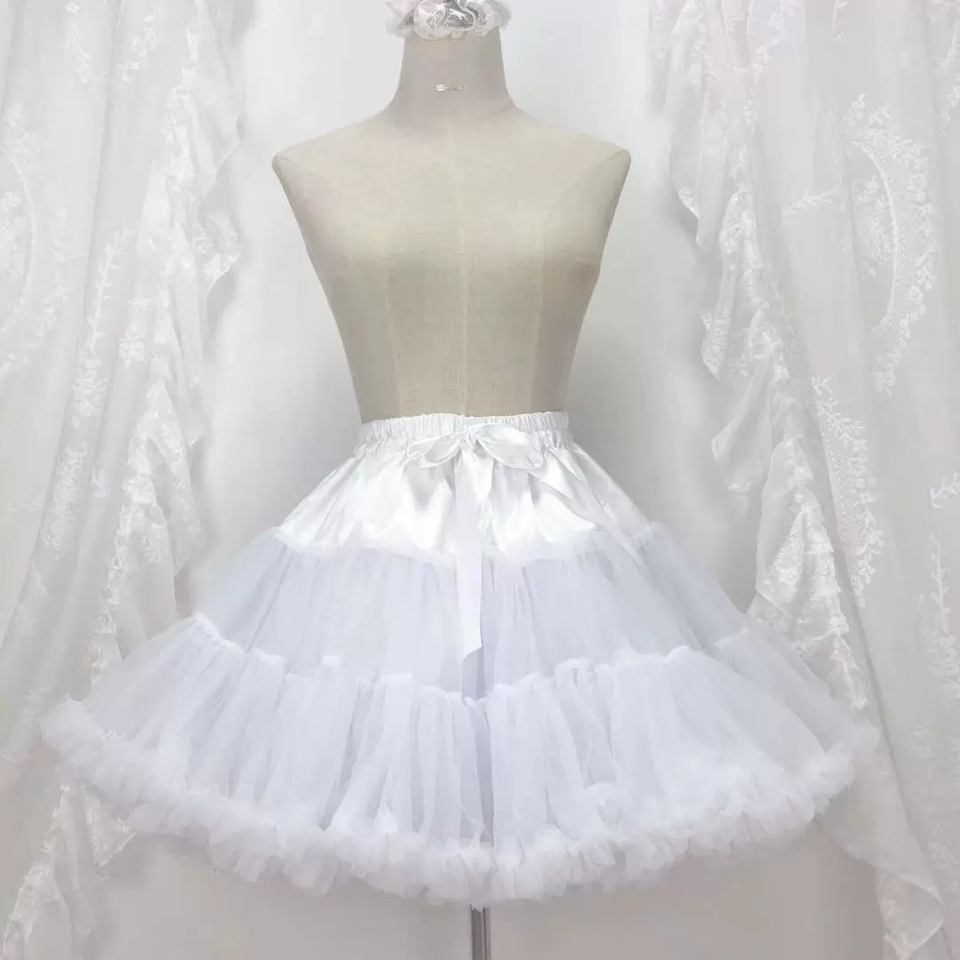 Enagua Lolita blanca muy voluminosa