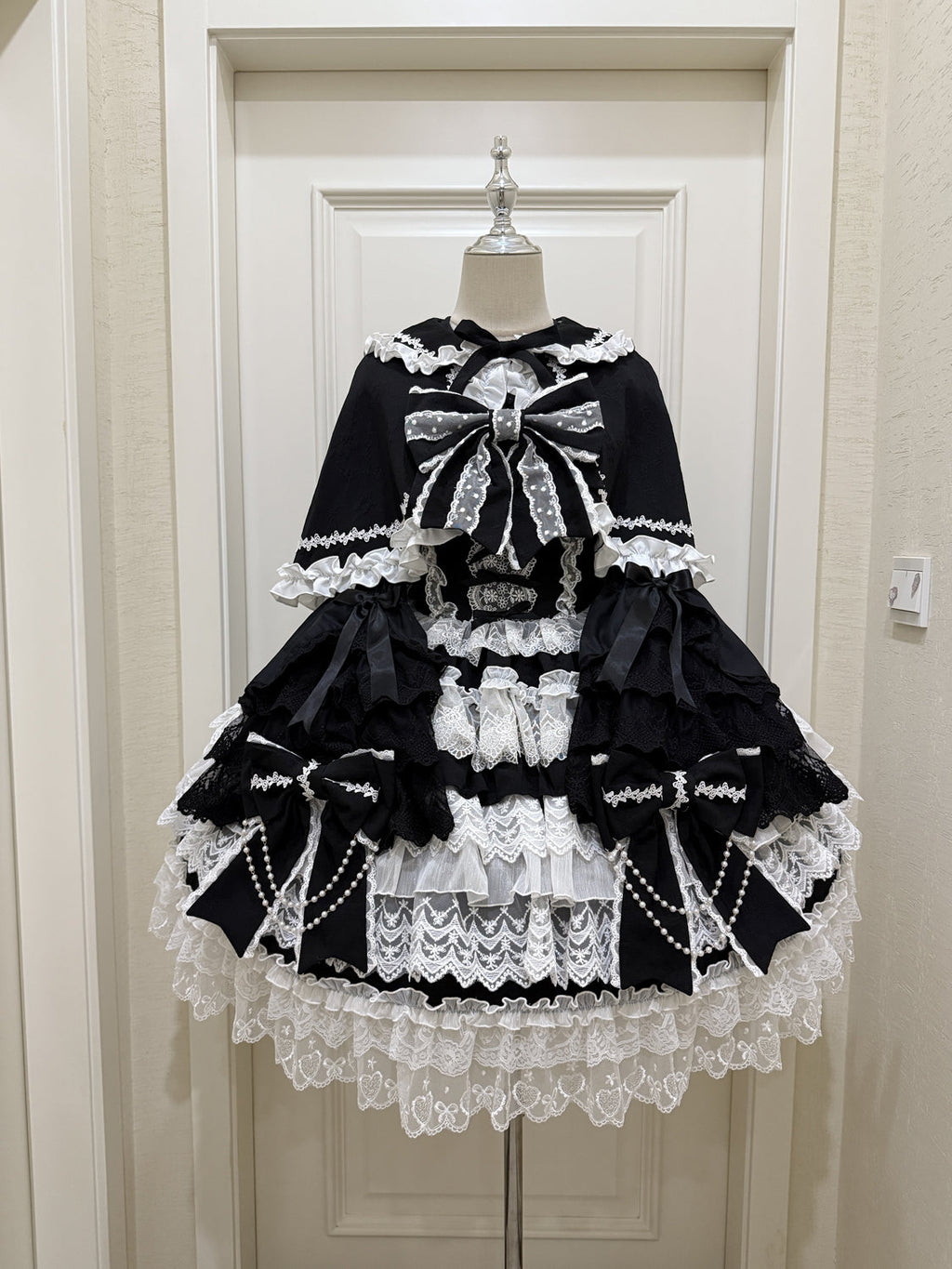 Cross Heart Knot - Conjunto de vestido JSK Lolita dulce con volantes escalonados y blusa de encaje - varios colores y modelos